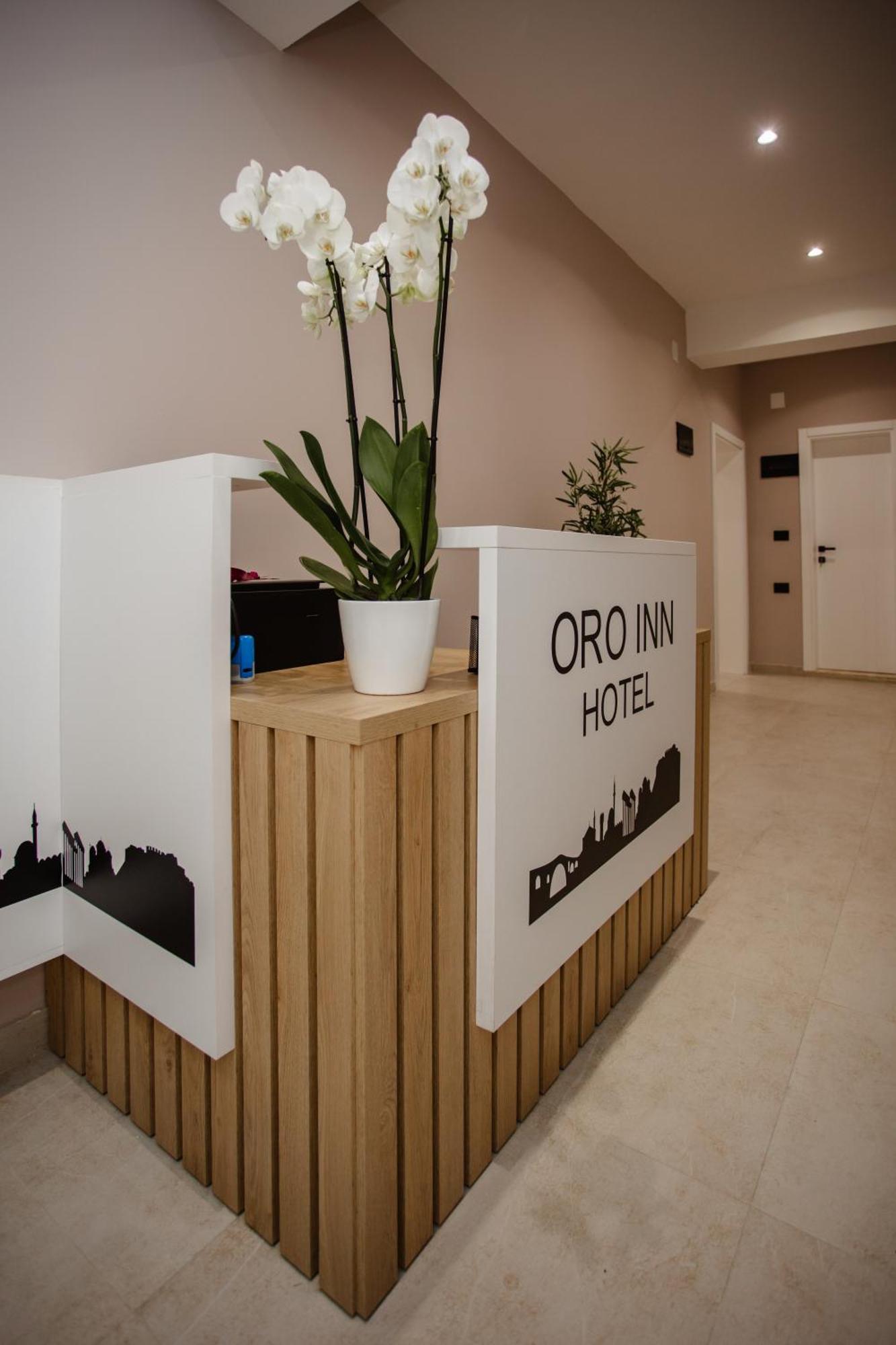 Oro Hotel